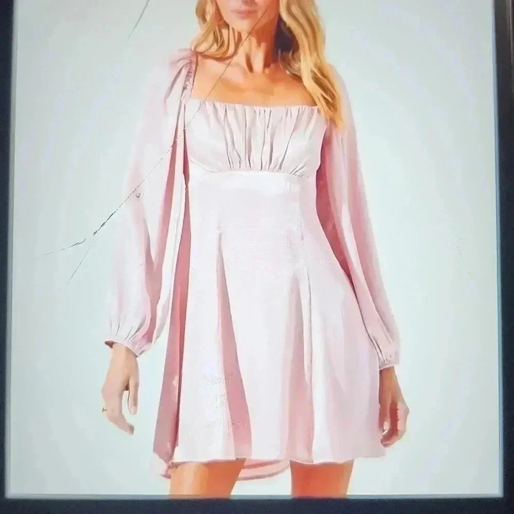 Long sleeve Empire waist mini dress by ASTR The label
